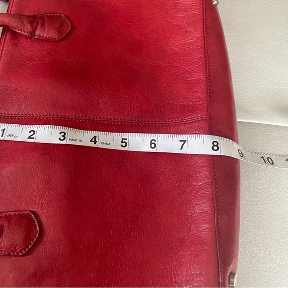 HOBO INTERNATIONAL Paulina Venice red Handbag has some wear please check picture - Picture 12 of 16